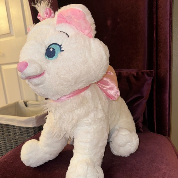 "MARIE" from The Aristocrats - Picture 2 of 8